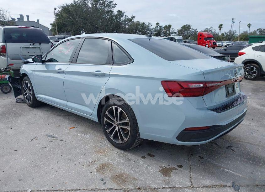 Photo 3 of 2025 Volkswagen Jetta 1.5T SPORT (VIN 3VWBX7BU5SM002921)