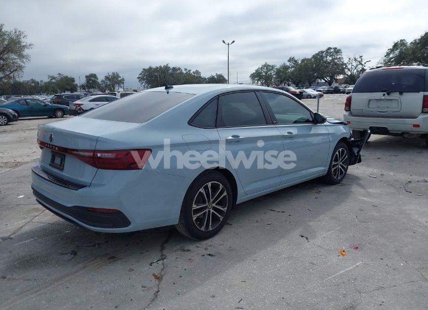 Photo 4 of 2025 Volkswagen Jetta 1.5T SPORT (VIN 3VWBX7BU5SM002921)