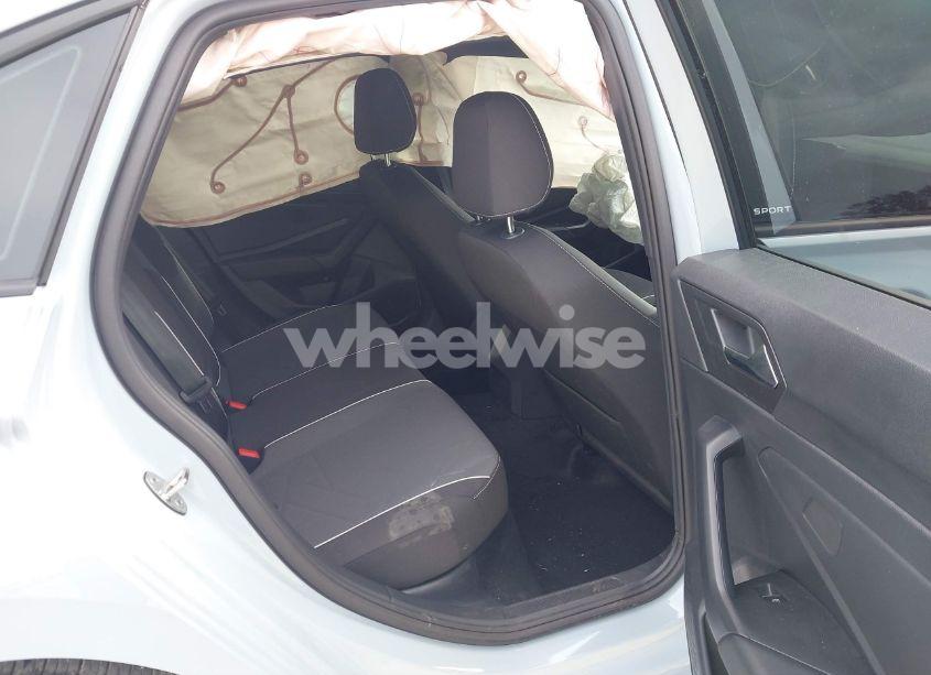 Photo 8 of 2025 Volkswagen Jetta 1.5T SPORT (VIN 3VWBX7BU5SM002921)