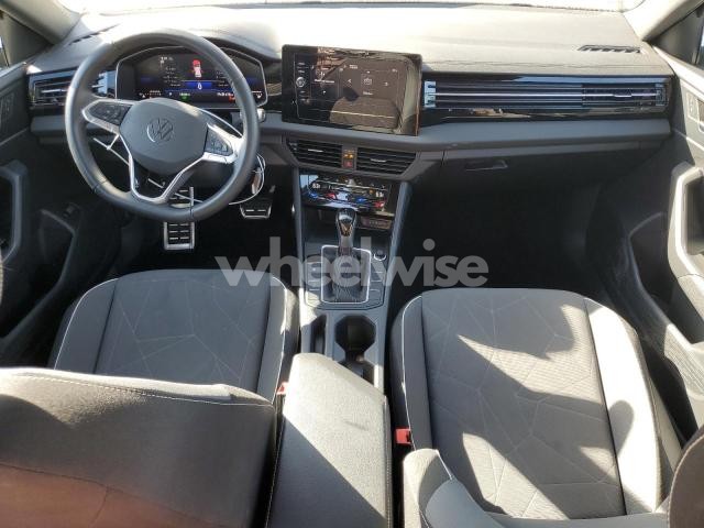 2025 VOLKSWAGEN JETTA SPORT