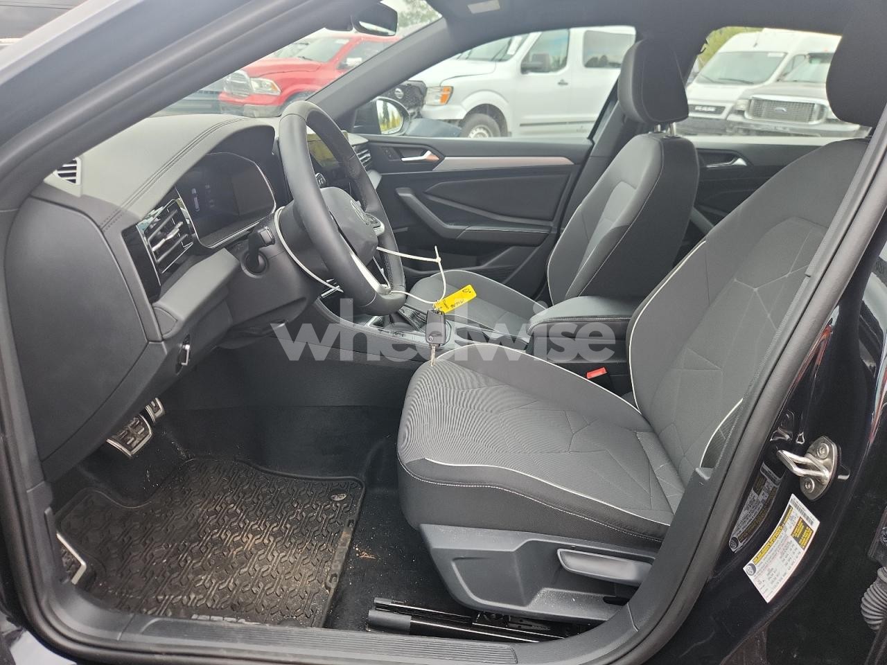 Photo 7 of 2025 VOLKSWAGEN JETTA SPORT (VIN 3VWBX7BU5SM073777)