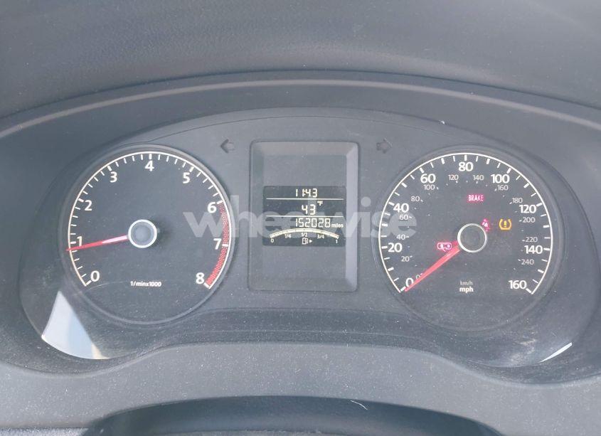 Photo 7 of 2011 Volkswagen Jetta 2.5L SE (VIN 3VWBZ7AJ1BM027204)