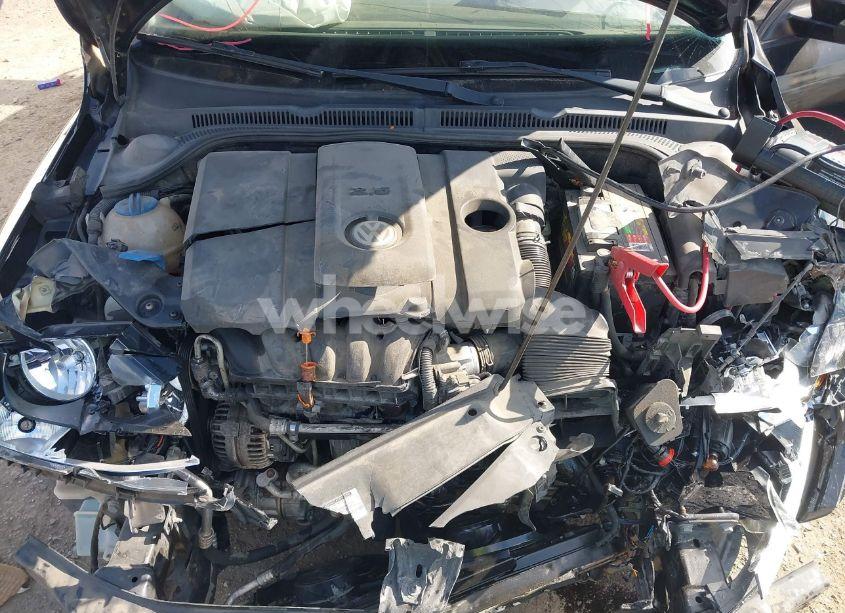 Photo 10 of 2011 Volkswagen Jetta 2.5L SE (VIN 3VWBZ7AJ5BM351210)