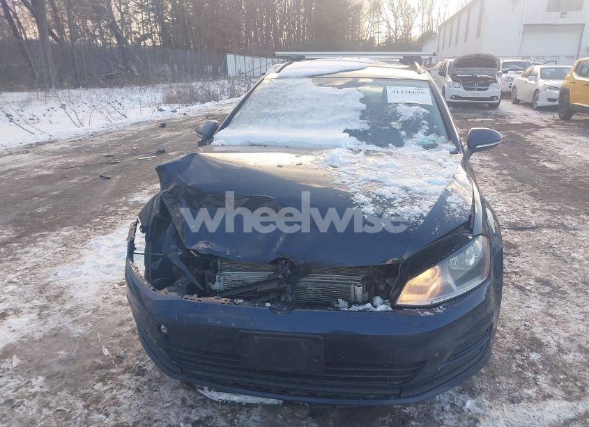 Photo 12 of 2017 Volkswagen Golf SPORTWAGEN TSI S (VIN 3VWC17AU0HM502498)