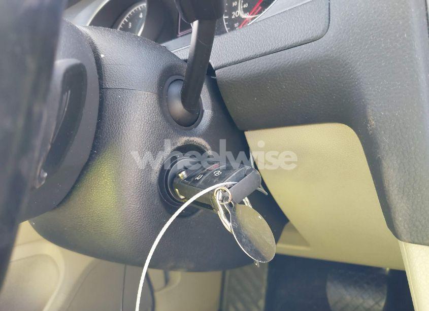 Photo 11 of 2017 Volkswagen Golf SPORTWAGEN TSI S (VIN 3VWC17AU1HM506561)