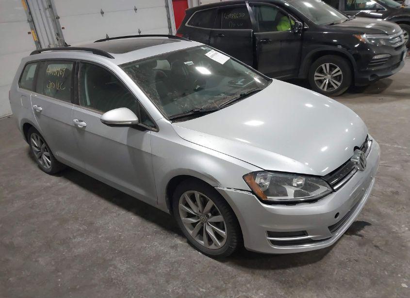 2016 Volkswagen Golf SPORTWAGEN TSI SE 4-DOOR (VIN 3VWC17AU3GM503451) main photo