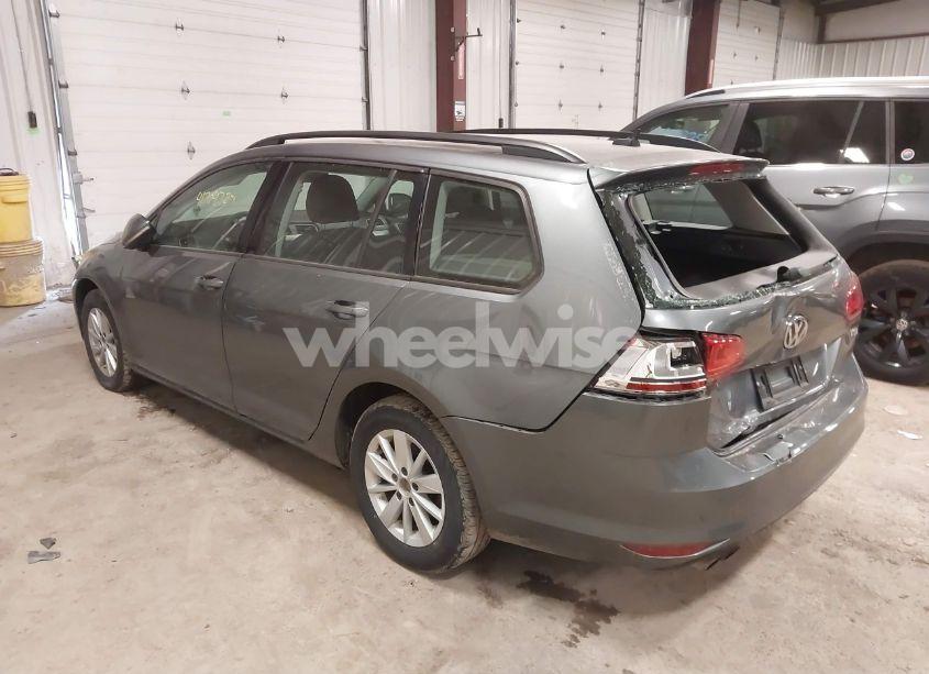 Photo 3 of 2016 Volkswagen Golf SPORTWAGEN TSI S 4-DOOR (VIN 3VWC17AU3GM508309)