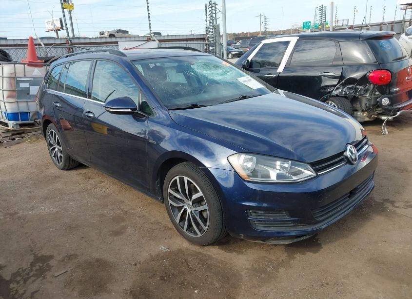 2016 Volkswagen Golf SPORTWAGEN TSI LIMITED EDITION (VIN 3VWC17AU3GM519696) main photo
