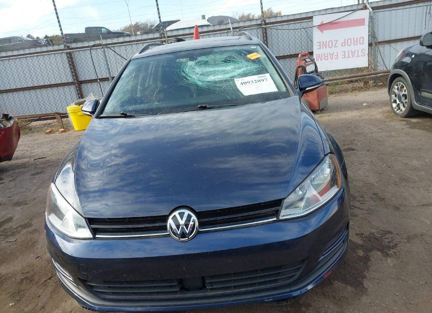 Photo 12 of 2016 Volkswagen Golf SPORTWAGEN TSI LIMITED EDITION (VIN 3VWC17AU3GM519696)