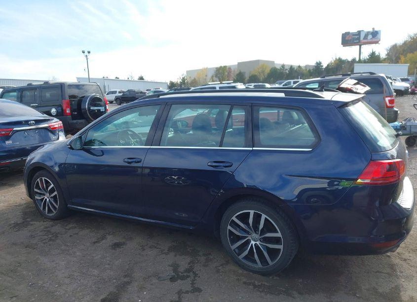 Photo 14 of 2016 Volkswagen Golf SPORTWAGEN TSI LIMITED EDITION (VIN 3VWC17AU3GM519696)