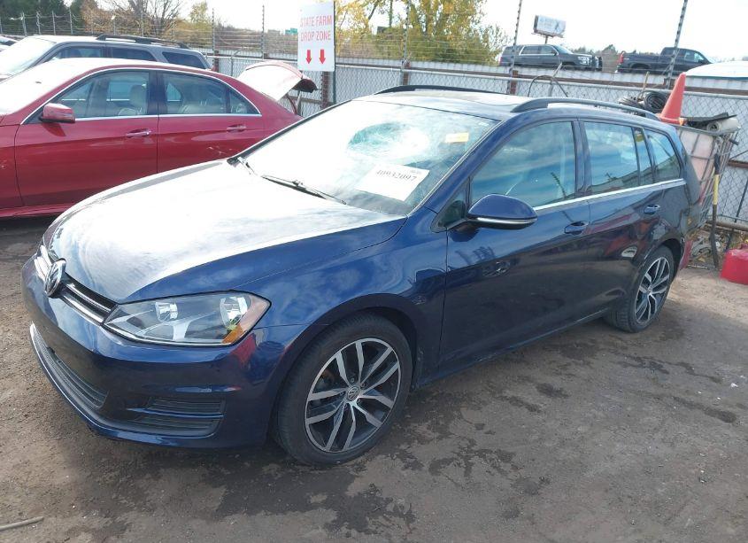 Photo 2 of 2016 Volkswagen Golf SPORTWAGEN TSI LIMITED EDITION (VIN 3VWC17AU3GM519696)