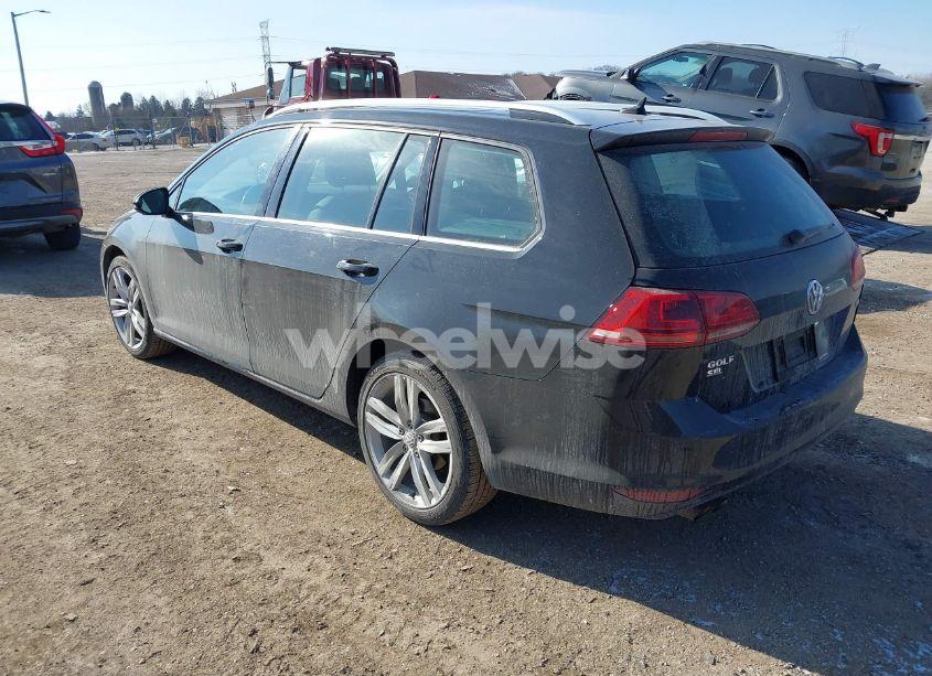 Photo 3 of 2017 Volkswagen Golf SPORTWAGEN TSI SEL (VIN 3VWC17AU4HM503041)