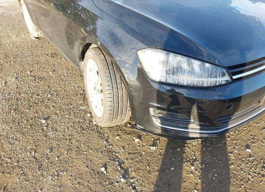 Photo 6 of 2015 Volkswagen Golf SPORTWAGEN TSI SE 4-DOOR (VIN 3VWC17AU6FM516838)