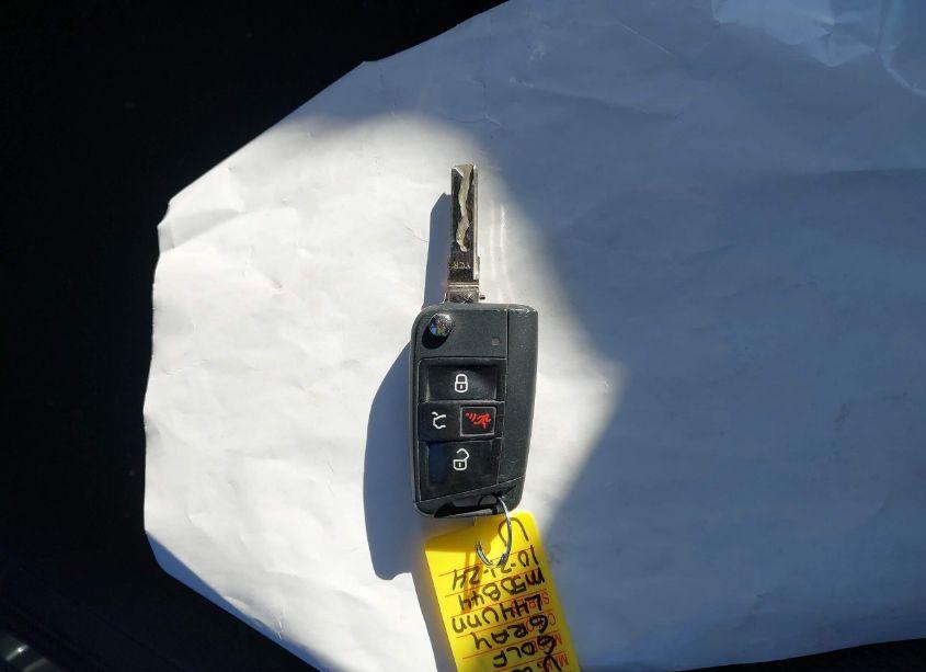 Photo 11 of 2016 Volkswagen Golf SPORTWAGEN TSI S 4-DOOR (VIN 3VWC17AU6GM508448)