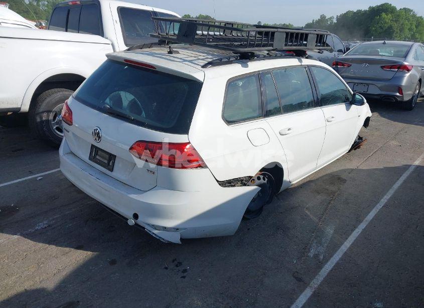 Photo 4 of 2016 Volkswagen Golf SPORTWAGEN TSI LIMITED EDITION (VIN 3VWC17AU6GM520647)