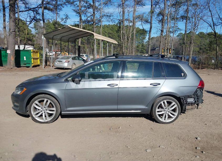 Photo 14 of 2017 Volkswagen Golf SPORTWAGEN TSI S/TSI SE/TSI SEL (VIN 3VWC17AU6HM501548)