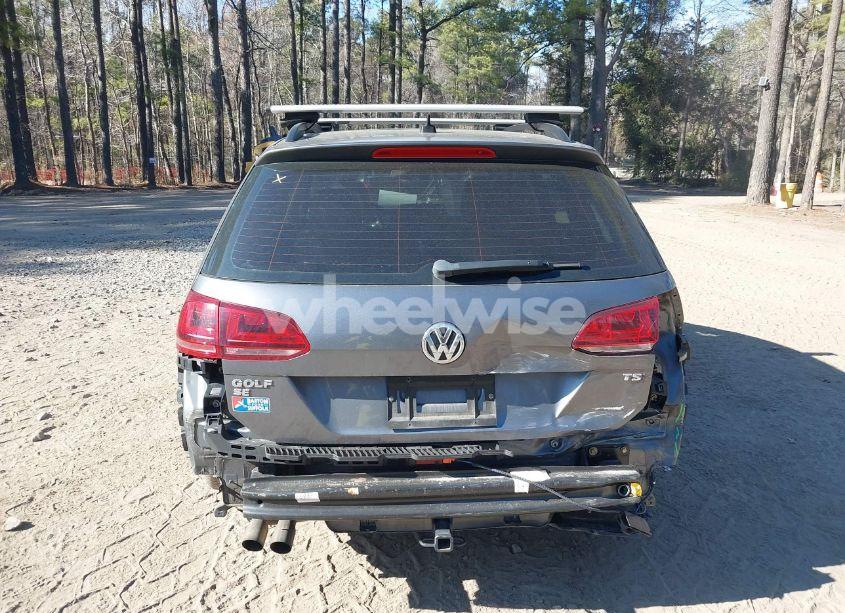 Photo 16 of 2017 Volkswagen Golf SPORTWAGEN TSI S/TSI SE/TSI SEL (VIN 3VWC17AU6HM501548)