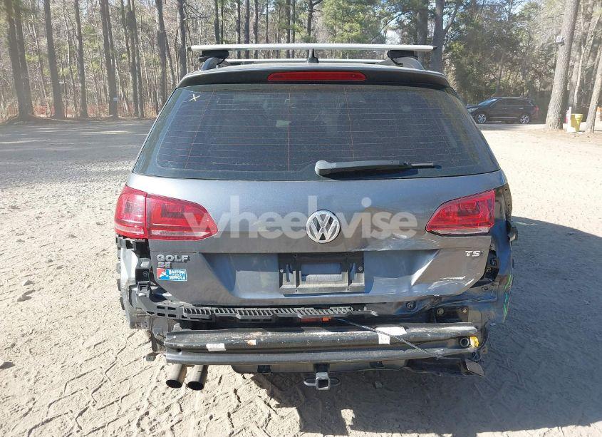 Photo 6 of 2017 Volkswagen Golf SPORTWAGEN TSI S/TSI SE/TSI SEL (VIN 3VWC17AU6HM501548)