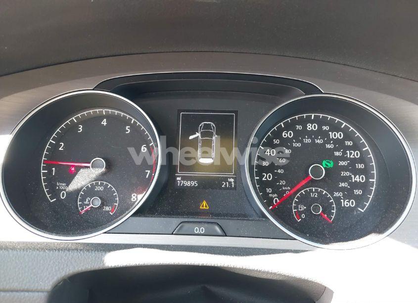 Photo 7 of 2017 Volkswagen Golf SPORTWAGEN TSI S/TSI SE/TSI SEL (VIN 3VWC17AU6HM501548)