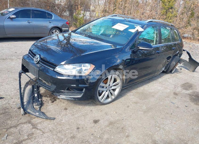 Photo 2 of 2017 Volkswagen Golf SPORTWAGEN TSI SEL (VIN 3VWC17AU6HM504529)