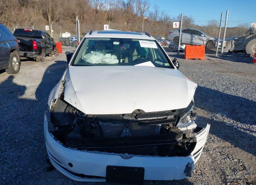 Photo 12 of 2016 Volkswagen Golf SPORTWAGEN TSI LIMITED EDITION/TSI S 4-DOOR/TSI SE 4-DOOR/TSI SEL 4-DOOR (VIN 3VWC17AU7GM513464)