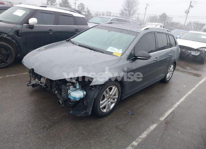 Photo 2 of 2017 Volkswagen Golf SPORTWAGEN TSI SEL (VIN 3VWC17AU7HM505172)