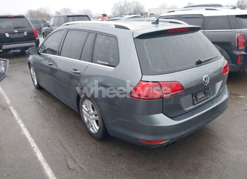 Photo 3 of 2017 Volkswagen Golf SPORTWAGEN TSI SEL (VIN 3VWC17AU7HM505172)