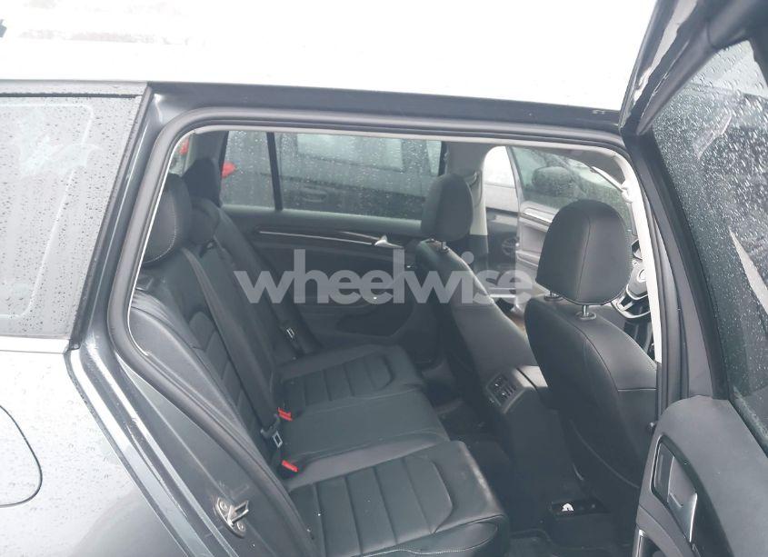 Photo 8 of 2017 Volkswagen Golf SPORTWAGEN TSI SEL (VIN 3VWC17AU7HM505172)