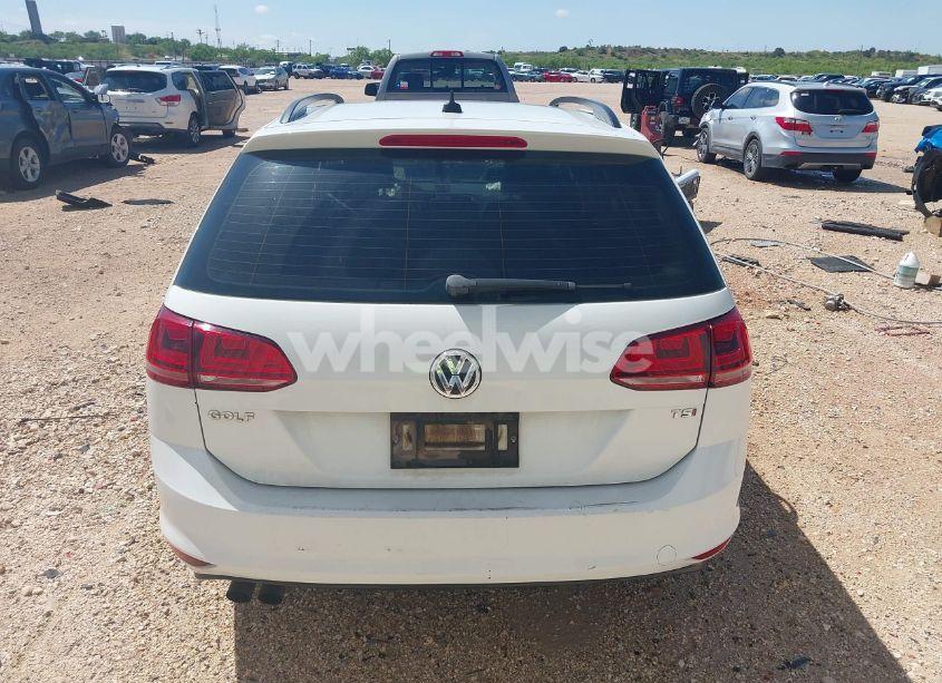 Photo 16 of 2015 Volkswagen Golf SPORTWAGEN TSI S 4-DOOR (VIN 3VWC17AU8FM506389)