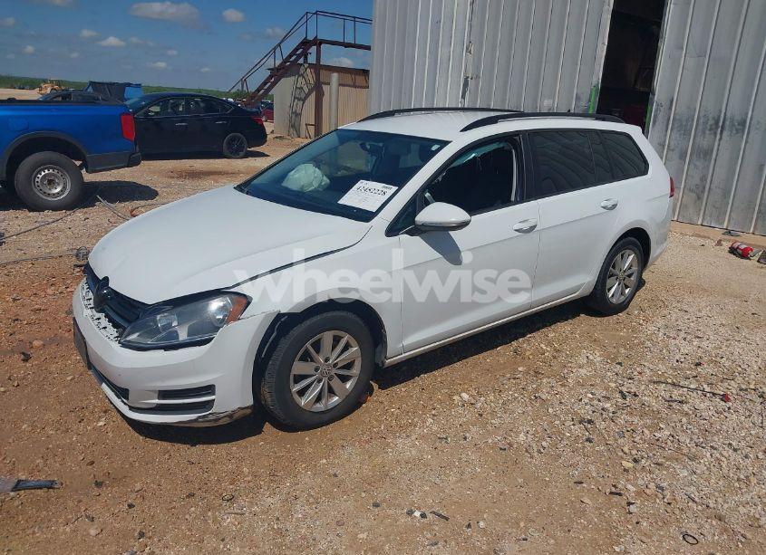Photo 2 of 2015 Volkswagen Golf SPORTWAGEN TSI S 4-DOOR (VIN 3VWC17AU8FM506389)
