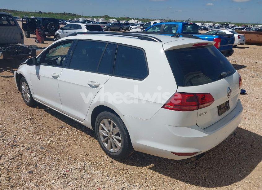 Photo 3 of 2015 Volkswagen Golf SPORTWAGEN TSI S 4-DOOR (VIN 3VWC17AU8FM506389)