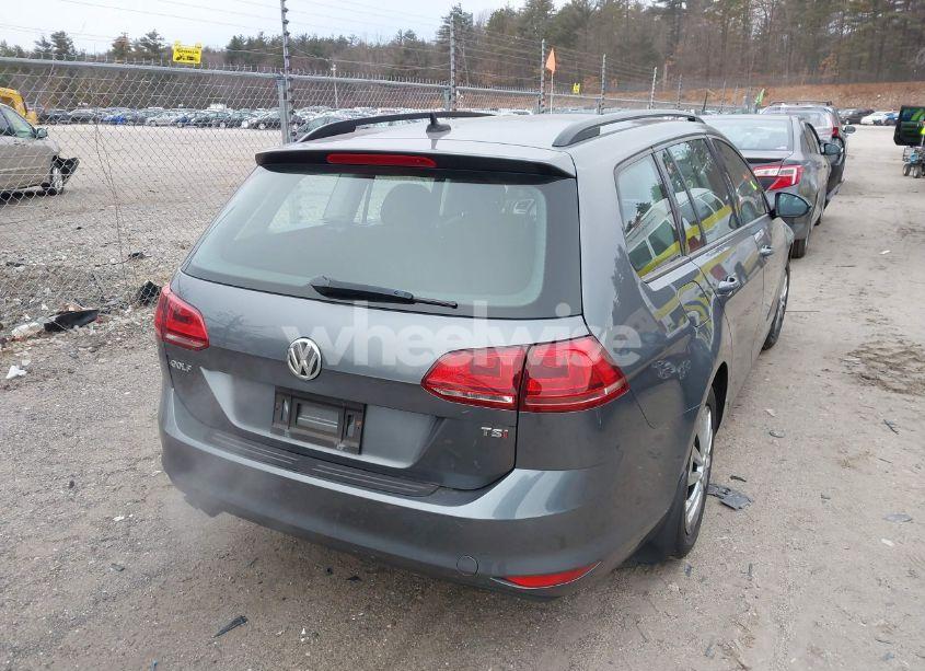 Photo 4 of 2016 Volkswagen Golf SPORTWAGEN TSI S 4-DOOR (VIN 3VWC17AU9GM509061)