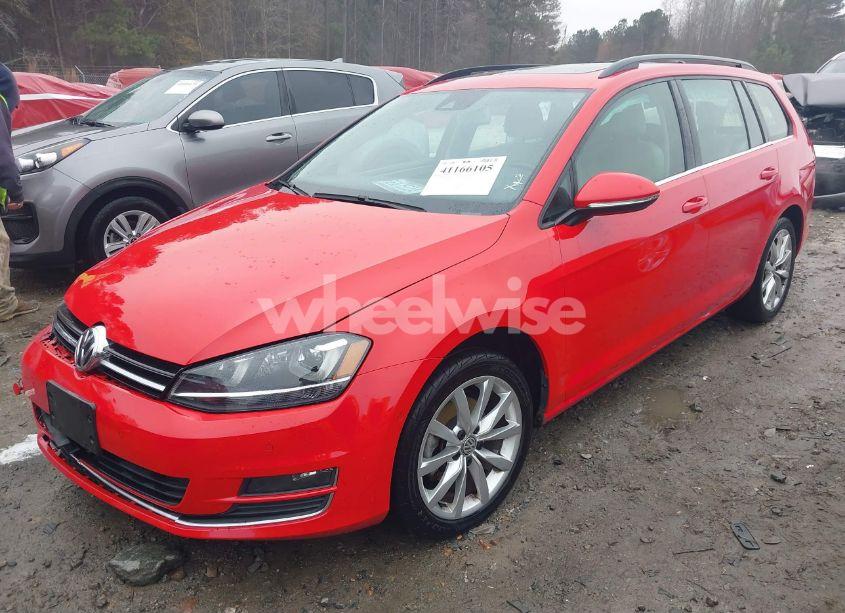Photo 2 of 2016 Volkswagen Golf SPORTWAGEN TSI SE 4-DOOR (VIN 3VWC17AU9GM516043)