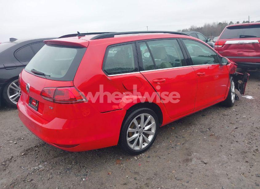 Photo 4 of 2016 Volkswagen Golf SPORTWAGEN TSI SE 4-DOOR (VIN 3VWC17AU9GM516043)
