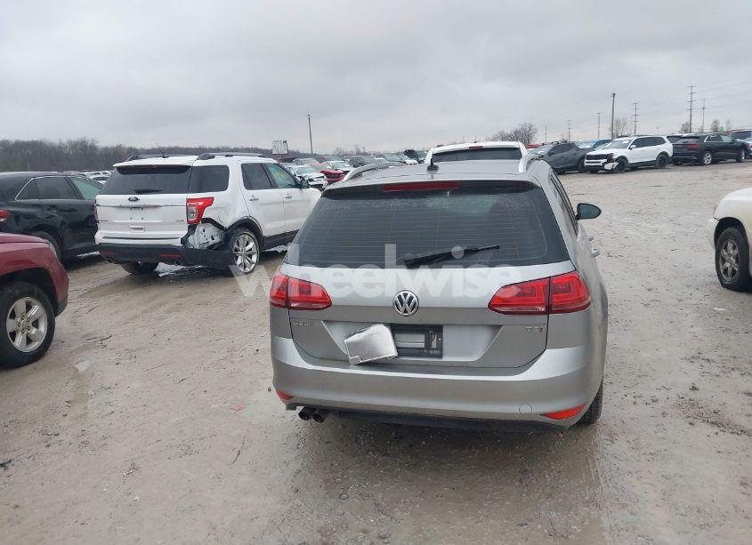 Photo 16 of 2015 Volkswagen Golf SPORTWAGEN TSI SEL 4-DOOR (VIN 3VWC17AUXFM519452)