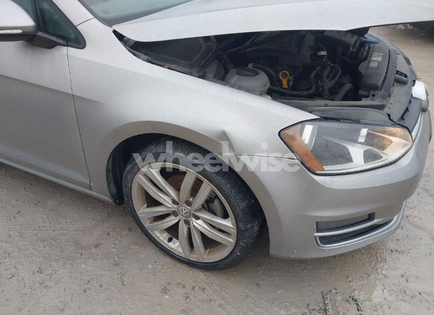 Photo 6 of 2015 Volkswagen Golf SPORTWAGEN TSI SEL 4-DOOR (VIN 3VWC17AUXFM519452)