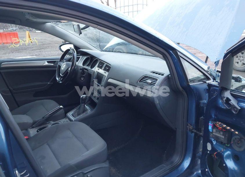 Photo 5 of 2016 Volkswagen Golf SPORTWAGEN TSI S 4-DOOR (VIN 3VWC17AUXGM514723)