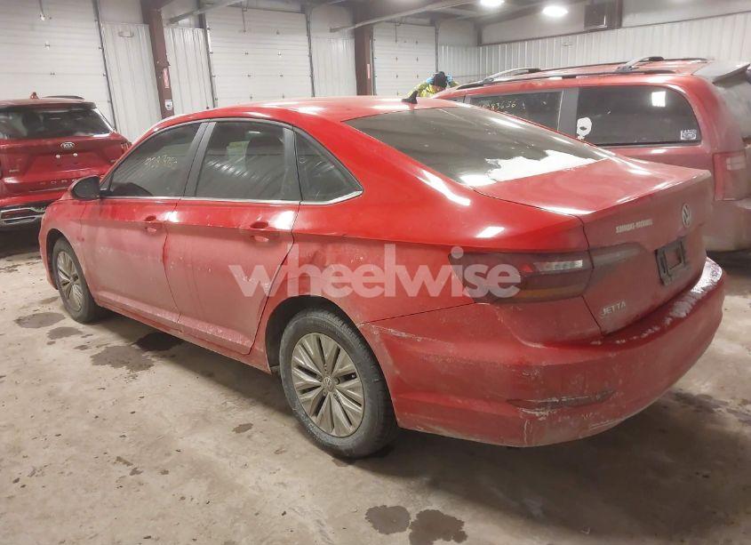 Photo 3 of 2019 Volkswagen Jetta (VIN 3VWC57BU0KM081005)