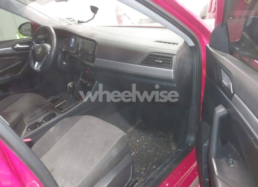 Photo 5 of 2019 Volkswagen Jetta (VIN 3VWC57BU0KM081005)