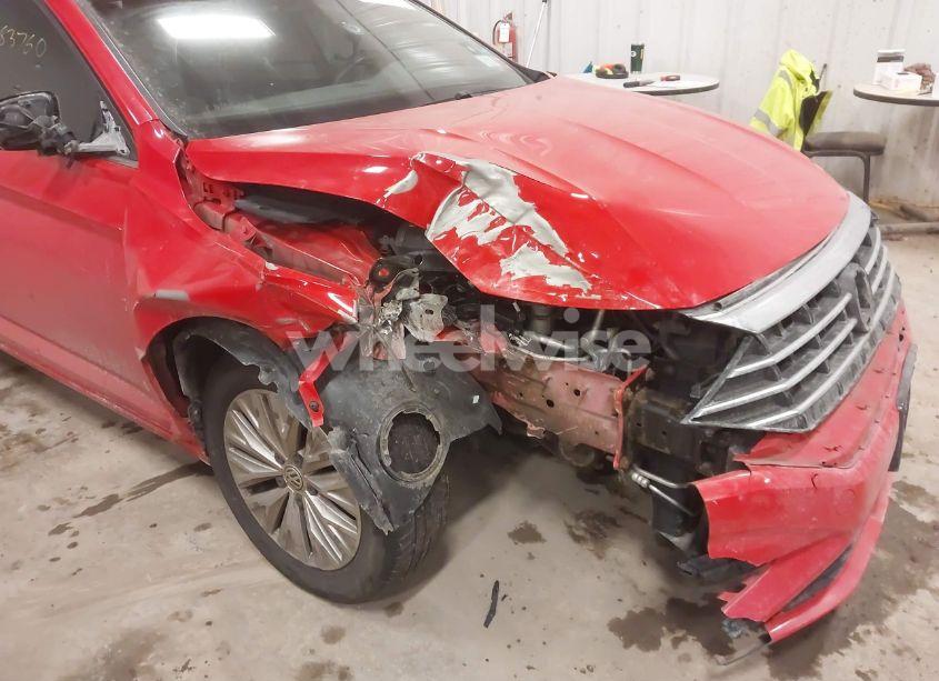 Photo 6 of 2019 Volkswagen Jetta (VIN 3VWC57BU0KM081005)