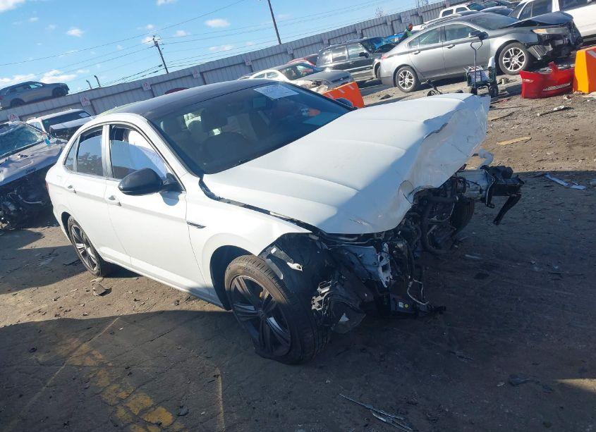 2019 Volkswagen Jetta 1.4T R-LINE/1.4T S/1.4T SE (VIN 3VWC57BU0KM084521) main photo