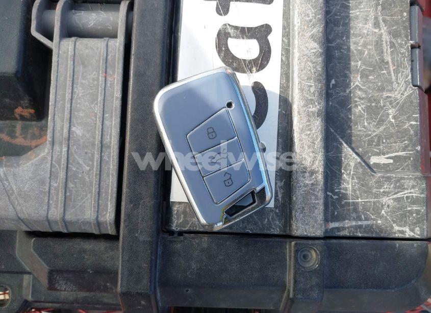 Photo 11 of 2019 Volkswagen Jetta 1.4T R-LINE/1.4T S/1.4T SE (VIN 3VWC57BU0KM111460)