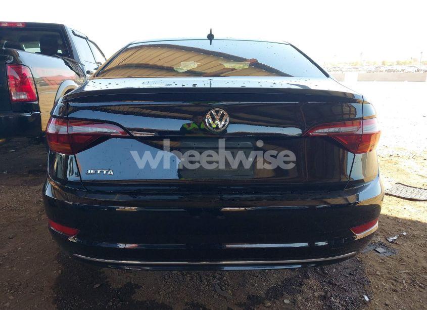 Photo 16 of 2019 Volkswagen Jetta 1.4T R-LINE/1.4T S/1.4T SE (VIN 3VWC57BU0KM116061)