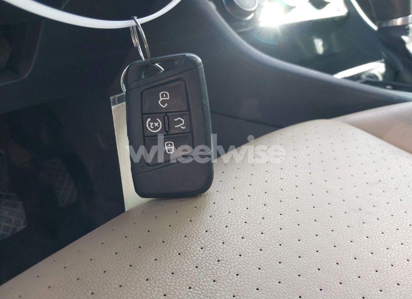 Photo 11 of 2019 Volkswagen Jetta 1.4T R-LINE/1.4T S/1.4T SE (VIN 3VWC57BU0KM121163)