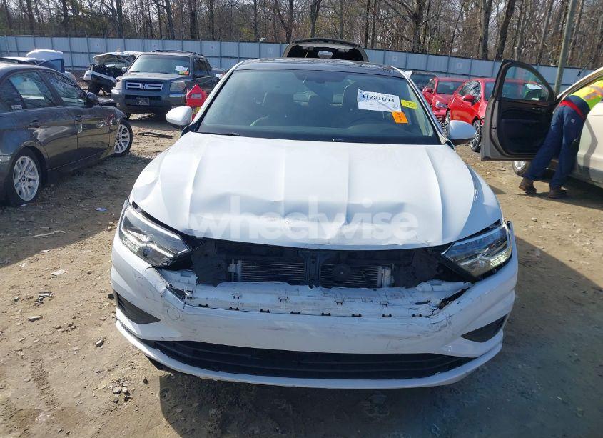 Photo 12 of 2019 Volkswagen Jetta 1.4T R-LINE/1.4T S/1.4T SE (VIN 3VWC57BU0KM121163)