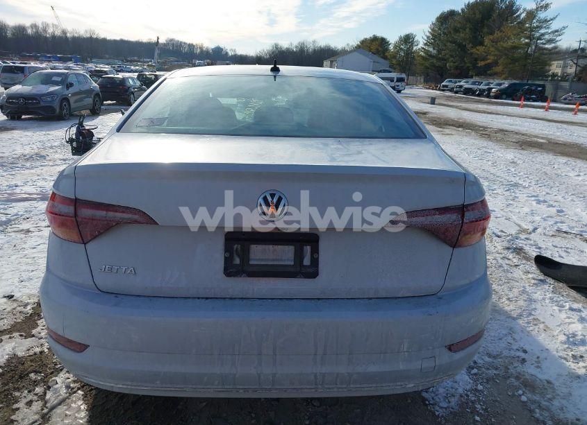 Photo 16 of 2019 Volkswagen Jetta 1.4T R-LINE/1.4T S/1.4T SE (VIN 3VWC57BU0KM136455)