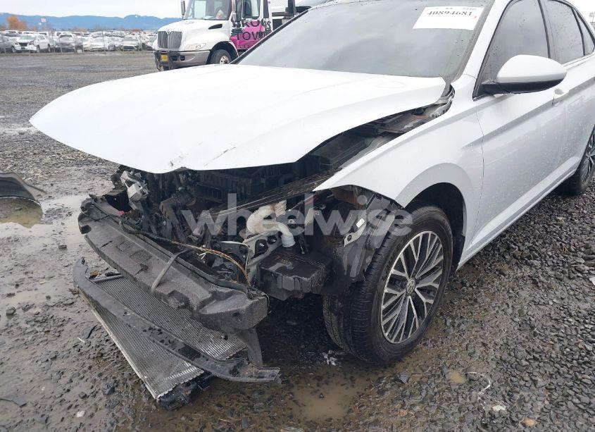 Photo 6 of 2019 Volkswagen Jetta 1.4T R-LINE/1.4T S/1.4T SE (VIN 3VWC57BU0KM140568)