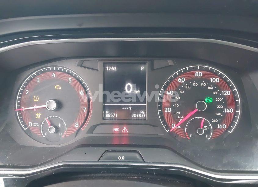 Photo 7 of 2019 Volkswagen Jetta 1.4T R-LINE/1.4T S/1.4T SE (VIN 3VWC57BU0KM140568)