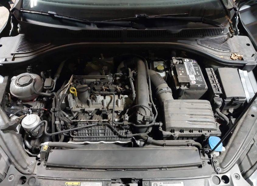 Photo 10 of 2019 Volkswagen Jetta 1.4T R-LINE/1.4T S/1.4T SE (VIN 3VWC57BU0KM200736)