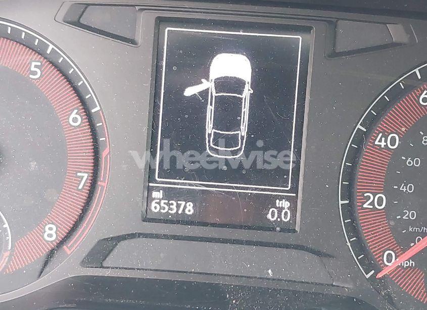 Photo 14 of 2019 Volkswagen Jetta 1.4T R-LINE/1.4T S/1.4T SE (VIN 3VWC57BU0KM203474)